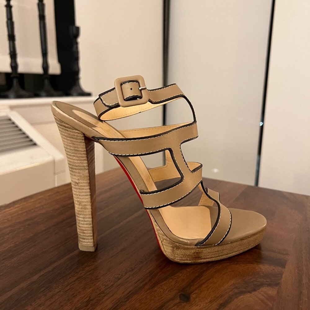 Christian Louboutin Strappy Sandals 39.5